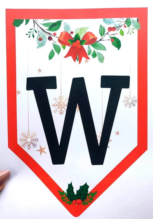 girlandaws1.jpg